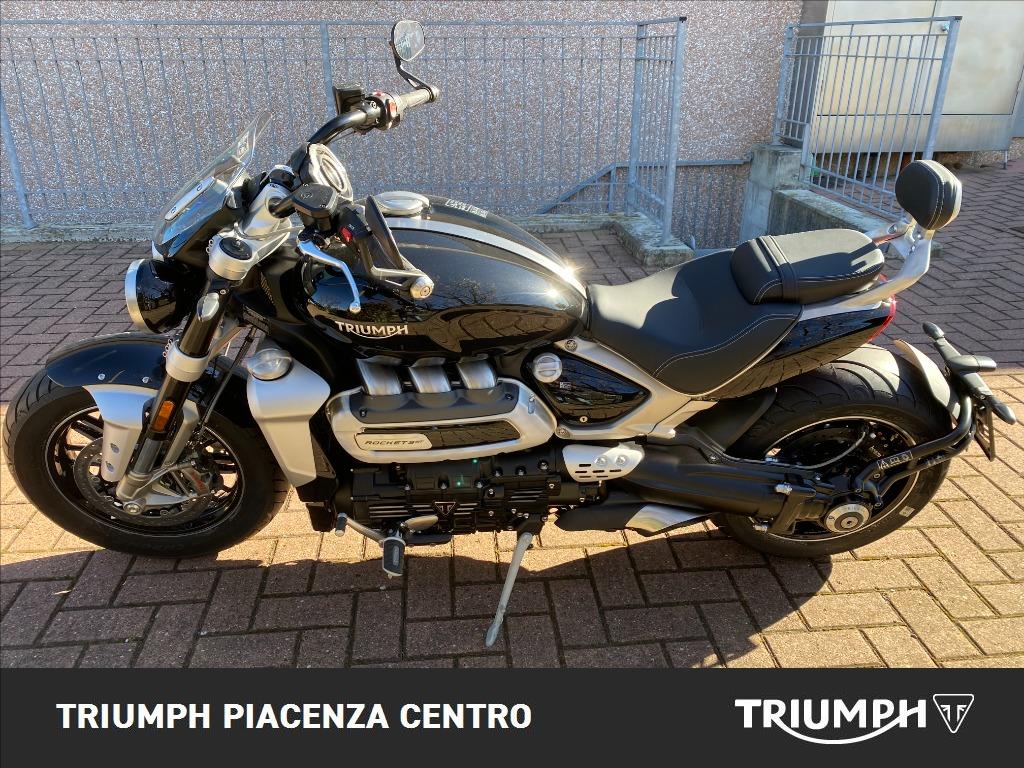 TRIUMPH Rocket III 2500 GT Triple Black