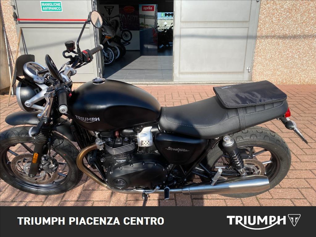 TRIUMPH Street Twin 900 