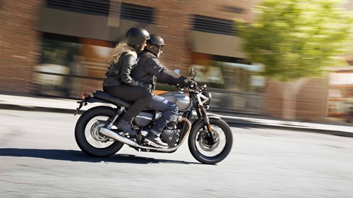 Speed Twin 900