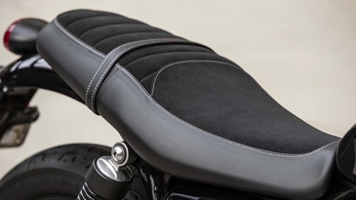 Speed Twin 900