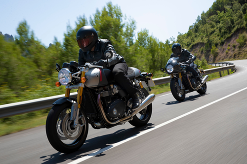 Thruxton RS