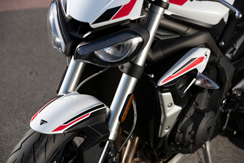 Street Triple