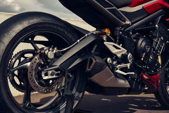 IL MOTORE TRIPLE 765