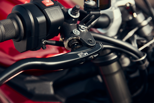 Nuova Street Triple
